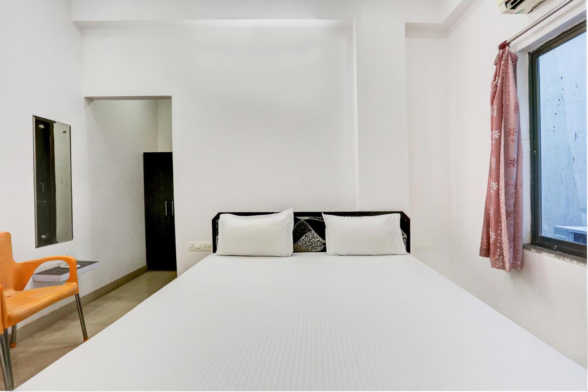 Super Hotel O Goverdhan Villa Udaipur Exterior photo