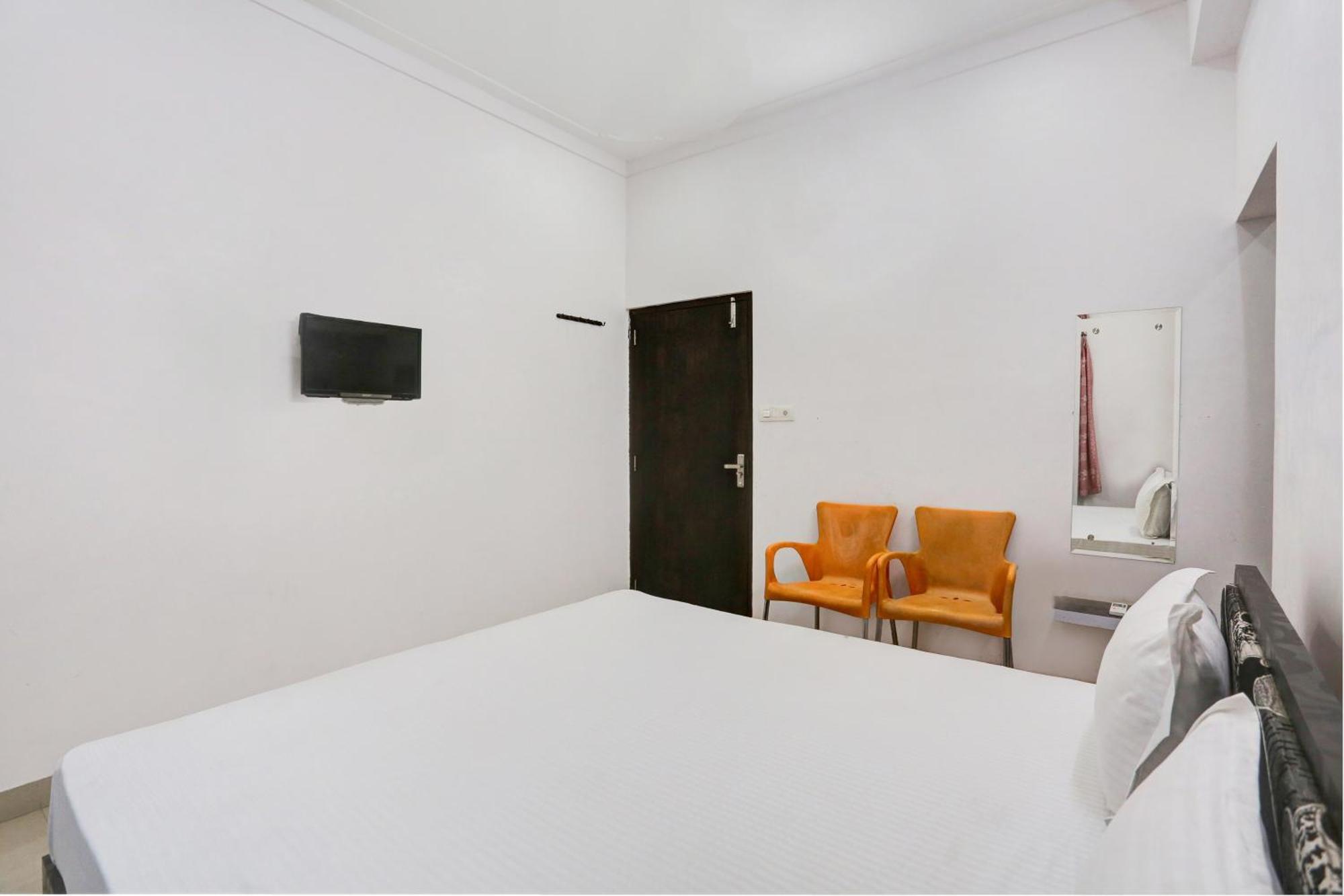 Super Hotel O Goverdhan Villa Udaipur Exterior photo