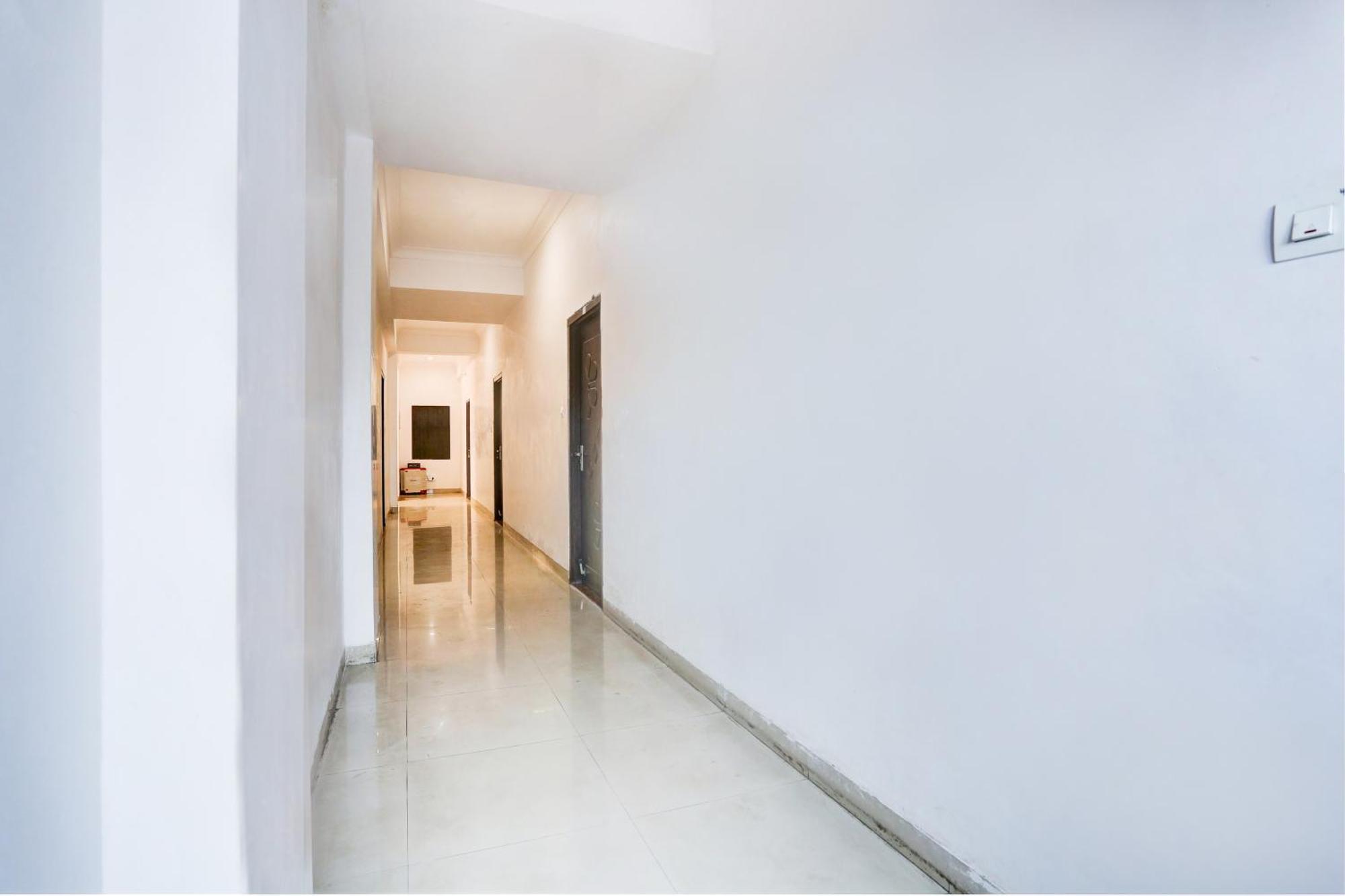 Super Hotel O Goverdhan Villa Udaipur Exterior photo